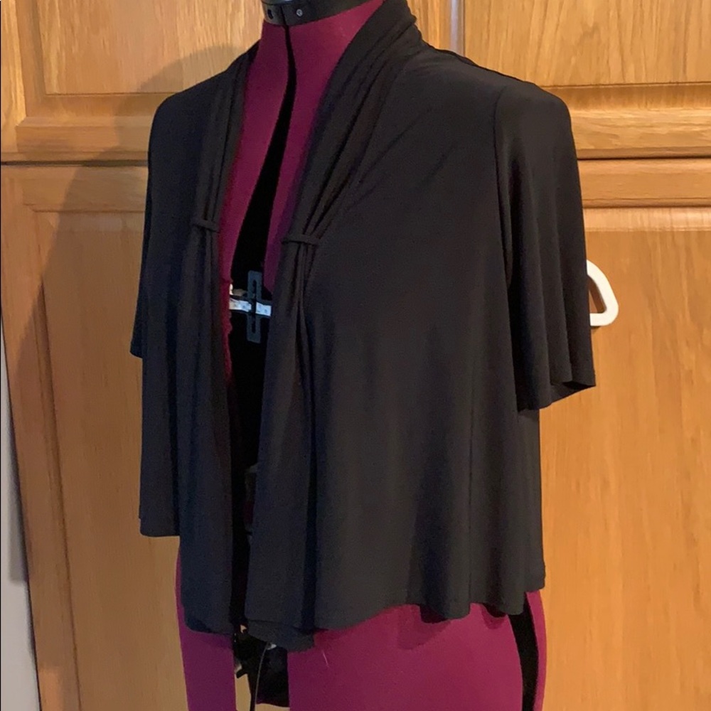 Cropped Cardigan - Picture 7 of 9